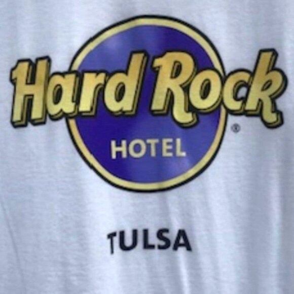 Hard Rock Café . Size: Large {42-44} Muscle Shirt & Tee Shirt . Tulsa, Oklahoma - Picture 5 of 10